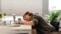 Dari Sampingan Jadi Sumber Utama: Panduan Lengkap Mengembangkan Side Hustle Menjadi Bisnis Penuh