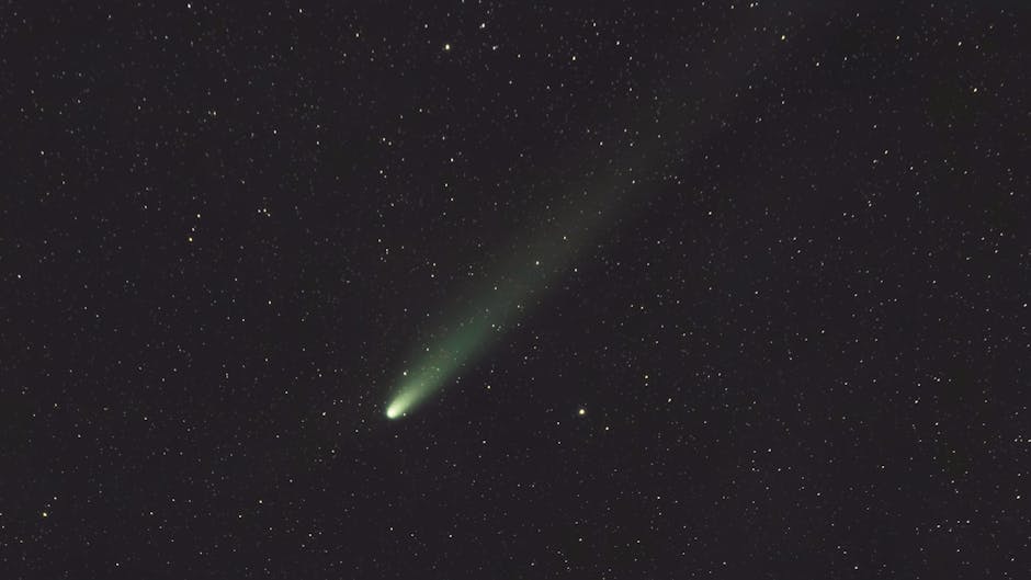 Jadwal Lengkap Fenomena Astronomi Mei 2025: Kapan Puncak Hujan Meteor Eta Aquarid?