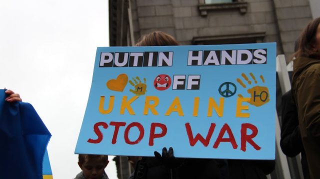 No More War! Gelombang Protes di AS Menentang Keterlibatan Amerika dalam Konflik Israel-Iran