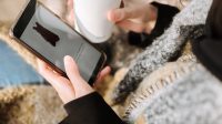 Powerbank dan Charger Cepat: Panduan Lengkap Memilih yang Terbaik untuk Gadget Anda